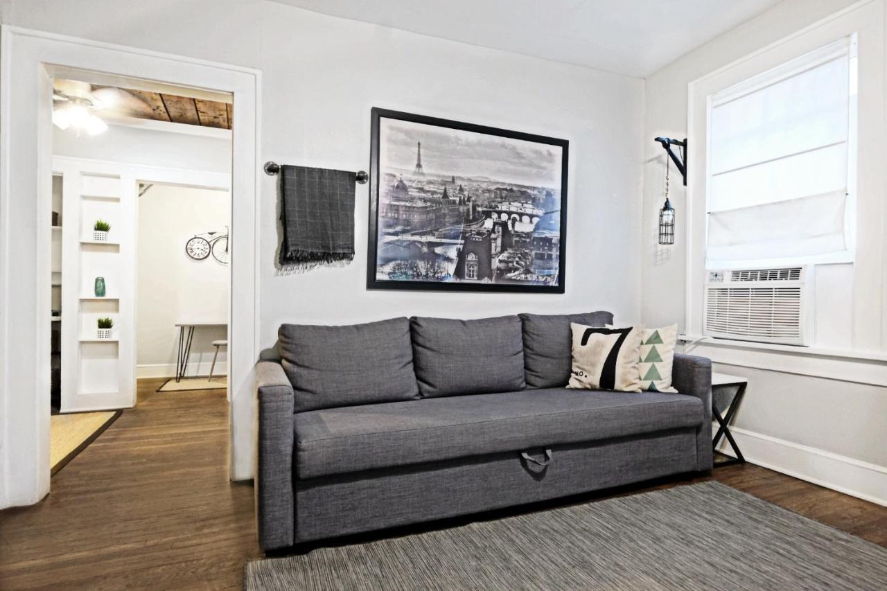 Urban Convenience Studio Flat Dallas Buitenkant foto